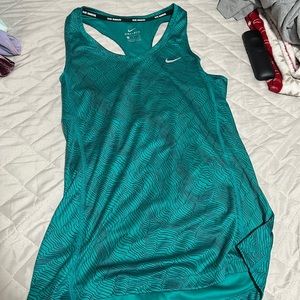 nike cami